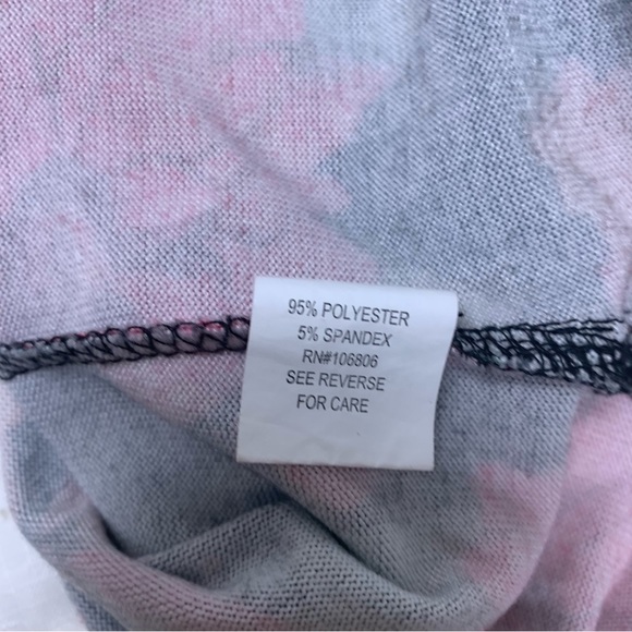 🆕 Floral Pattern Blouse Women’s 1X Loose Flowy Shirt Gems by Emily Daniels - Picture 9 of 11